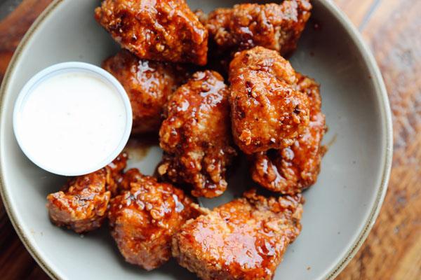 Boneless Wings (8)