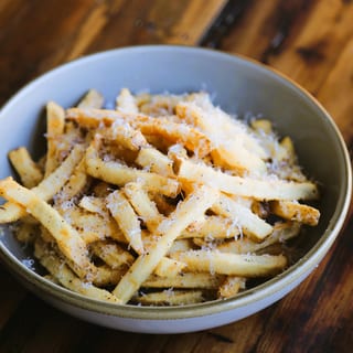 HP Garlic Parmesan Fries