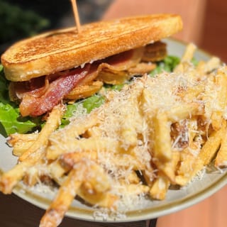 Fried Green Tomato-BLT